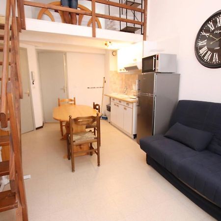 Charmant Appart 4 Personnes Plein Centre 里耶 外观 照片